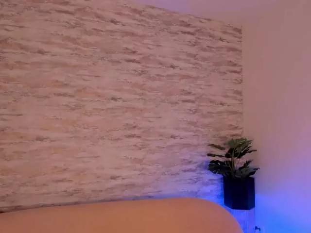 JulieBelle on BongaCams 