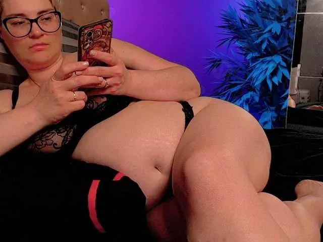 Just-Evgenia on BongaCams 