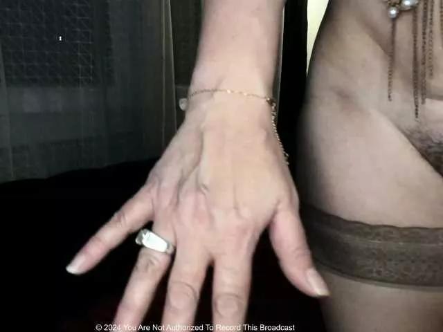 KARINA-S-PALACIOS on BongaCams 