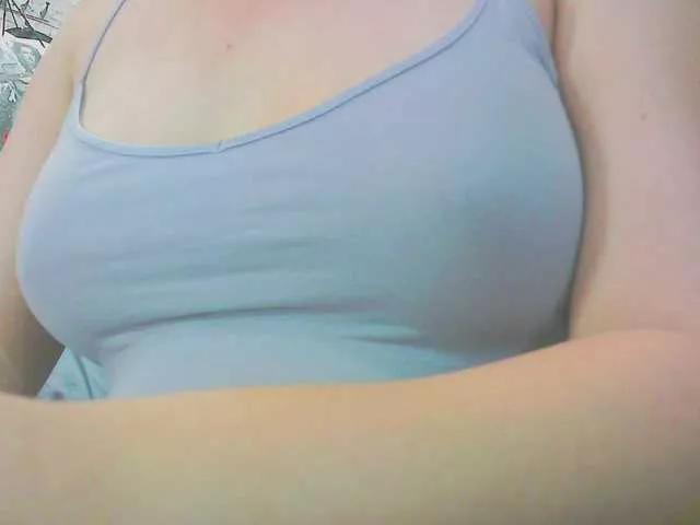 KeepmepregO on BongaCams 
