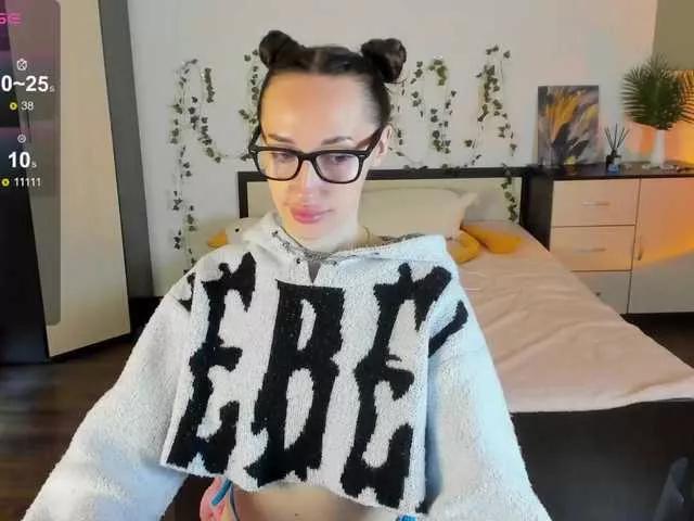 KellyJacksoon on BongaCams 