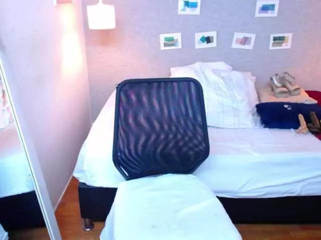 kiara-evanss on BongaCams 