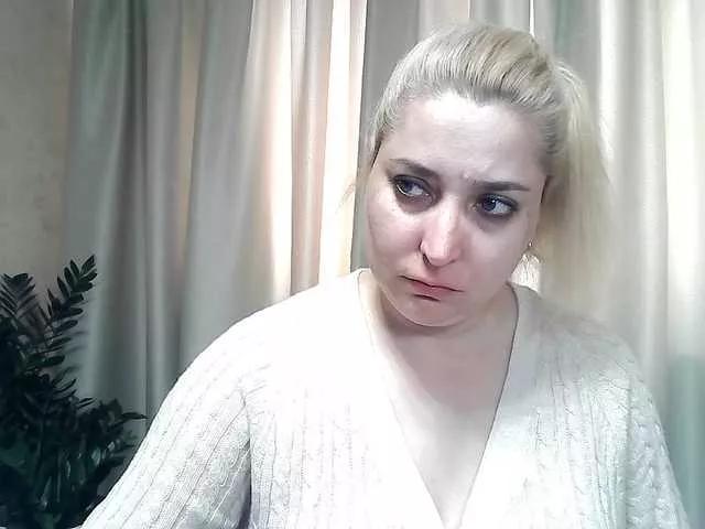 KickaIricka on BongaCams 