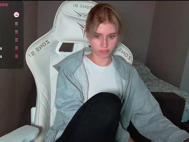 kissesliza on BongaCams 