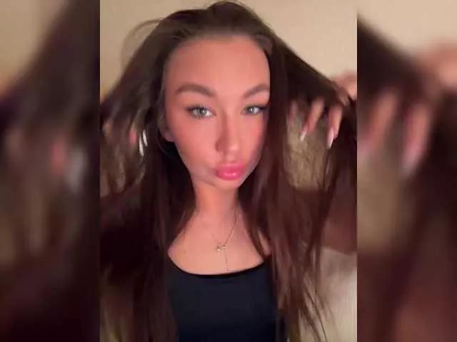 Kitiiiket on BongaCams 
