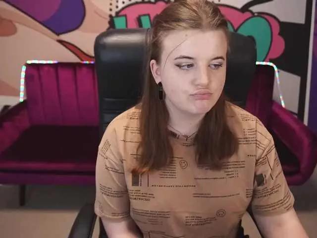 KristiMoons on BongaCams 