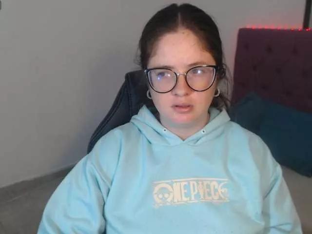 KrystalAdams on BongaCams 