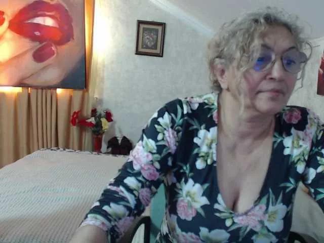 ladydy4u on BongaCams 