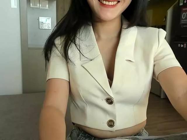 Lanmeow on BongaCams 