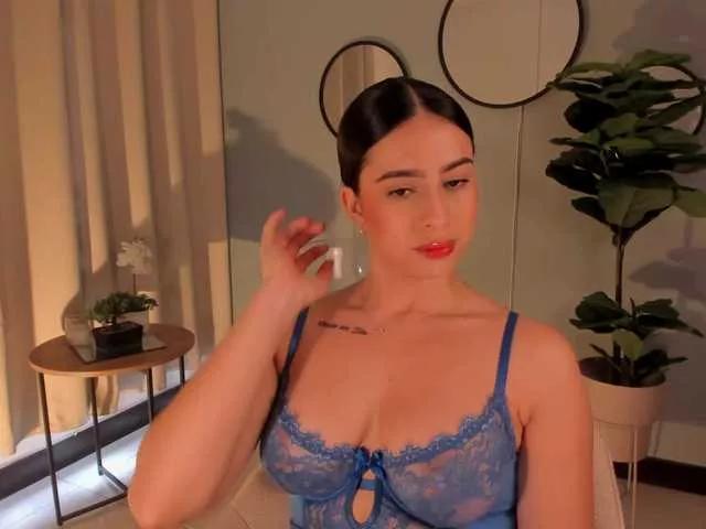 LiaPearce on BongaCams 