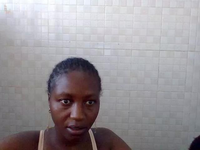 LilyAva2 on BongaCams 