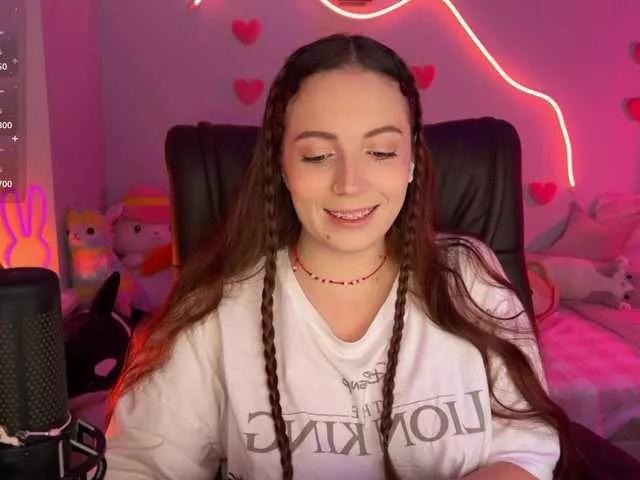 LissaSkarlet on BongaCams 