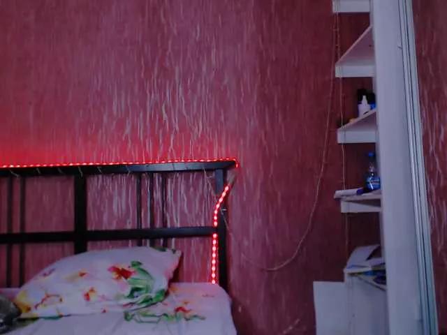 Lizasnow1 on BongaCams 