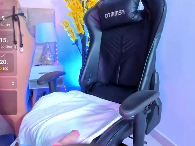 LizSheibaum on BongaCams 