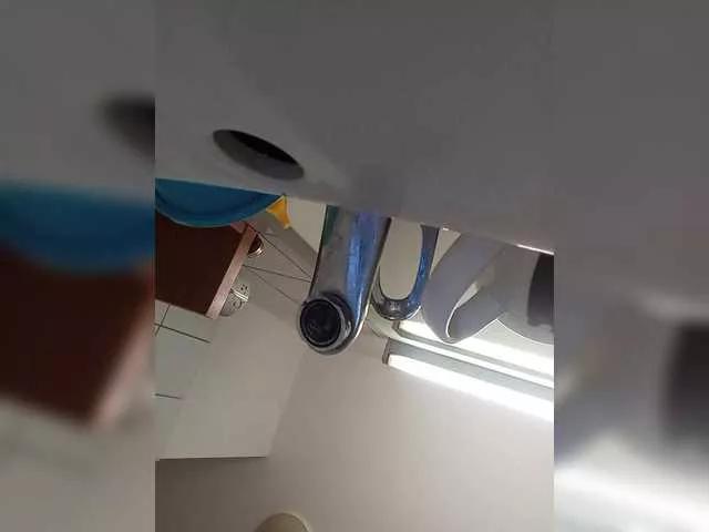 loriktwinss on BongaCams 