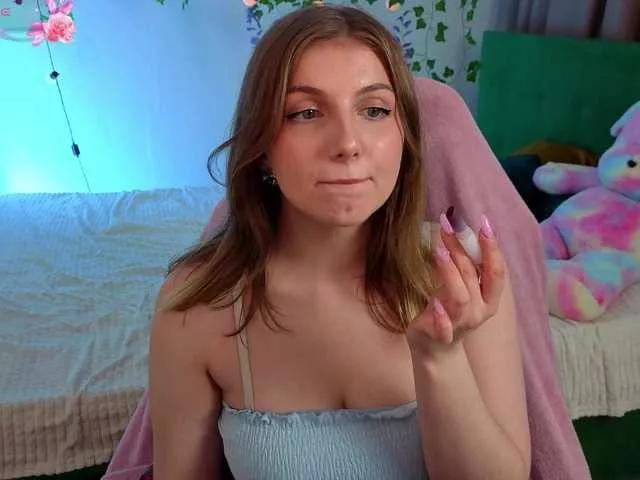 LoveKissBit on BongaCams 