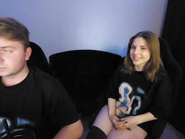 LovelyNelly on BongaCams