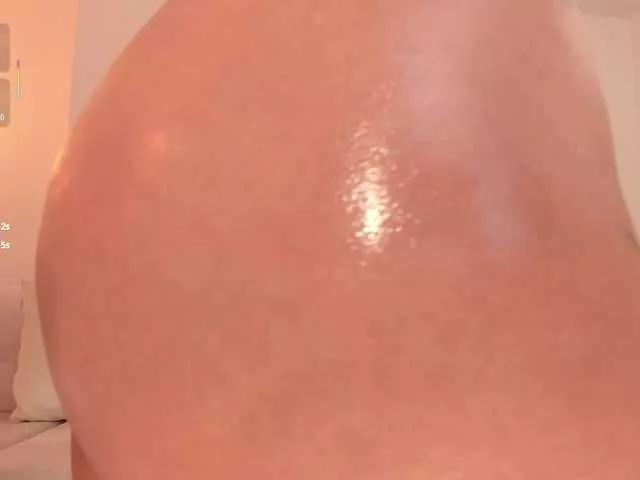 MaraMonroe on BongaCams 