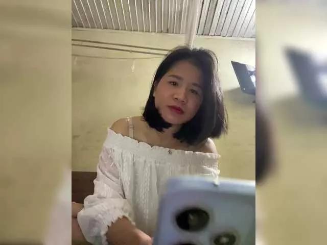 Maria2299 on BongaCams 