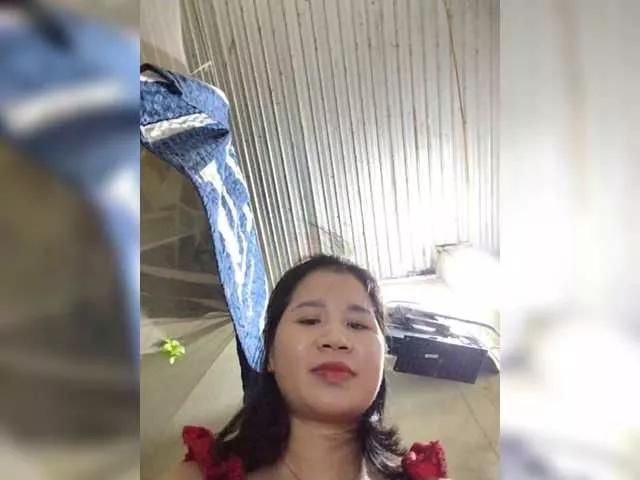 Maria2299 on BongaCams 