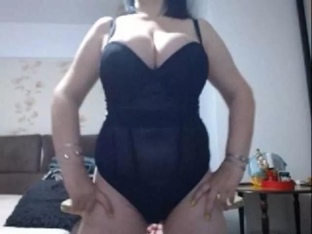 mary-x on BongaCams 