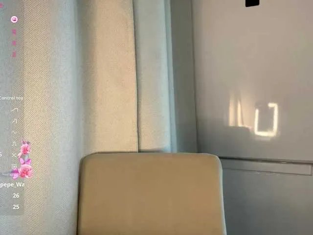 Offline meowluly on BongaCams