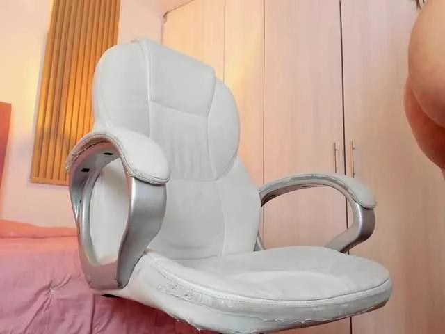 mianevaeh on BongaCams 