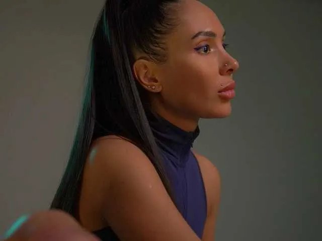 Offline MilaMayy on BongaCams