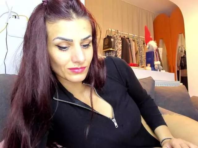 Milfchelle on BongaCams 