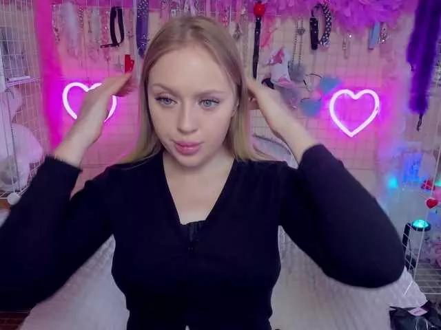 MindyKally on BongaCams 