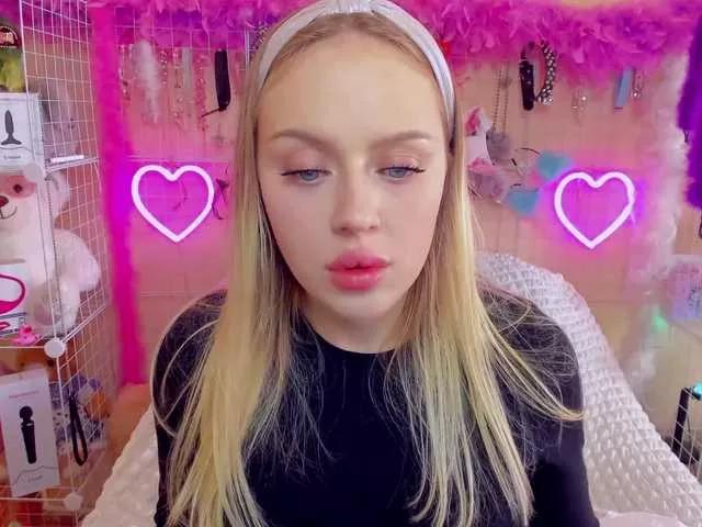 MindyKally on BongaCams 