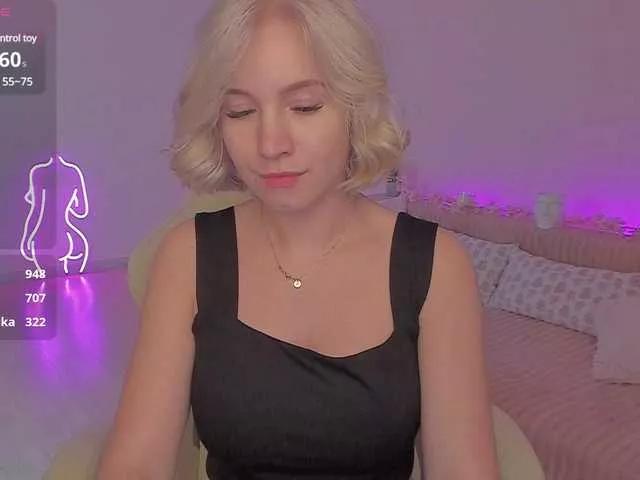 Mira- on BongaCams 