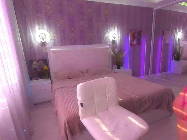 MirandaQueen on BongaCams 