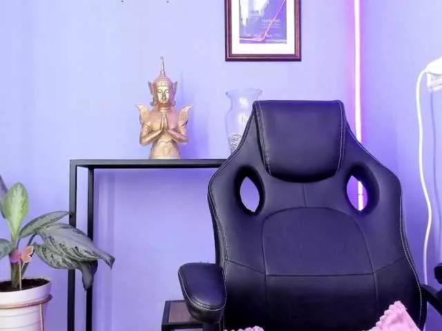 miss-laila on BongaCams 