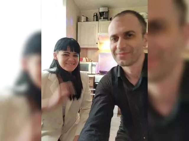 MollyDave on BongaCams 
