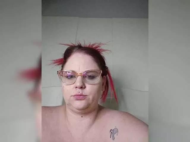 MysticLynn420 on BongaCams 