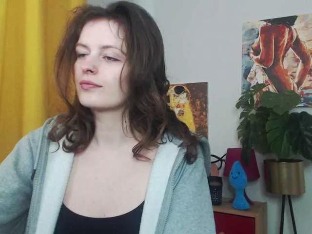 NadineGold on BongaCams 