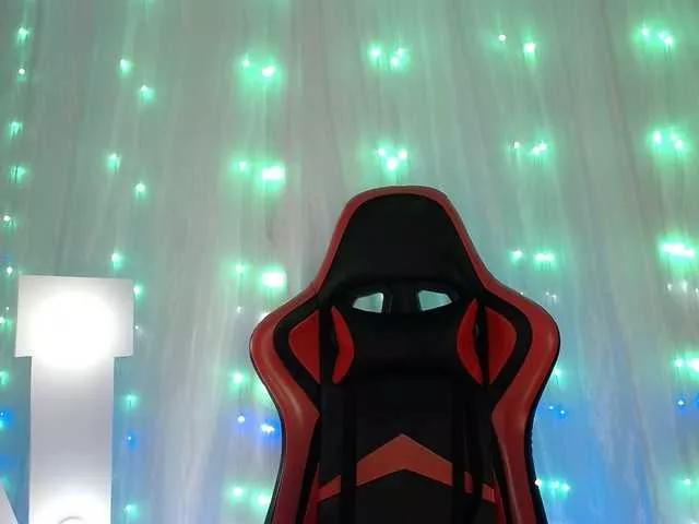 Natalliecolliz on BongaCams 