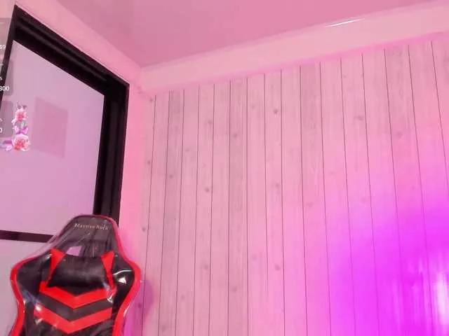 NathalyLeen on BongaCams 