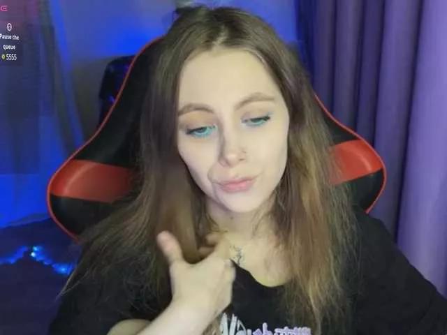 Natural-babe666 on BongaCams 