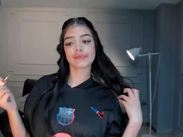 NiaMiller on BongaCams 