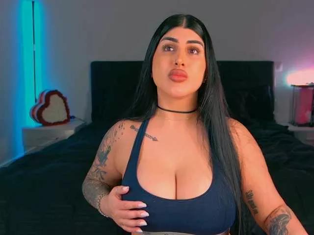 NinaRosee on BongaCams 
