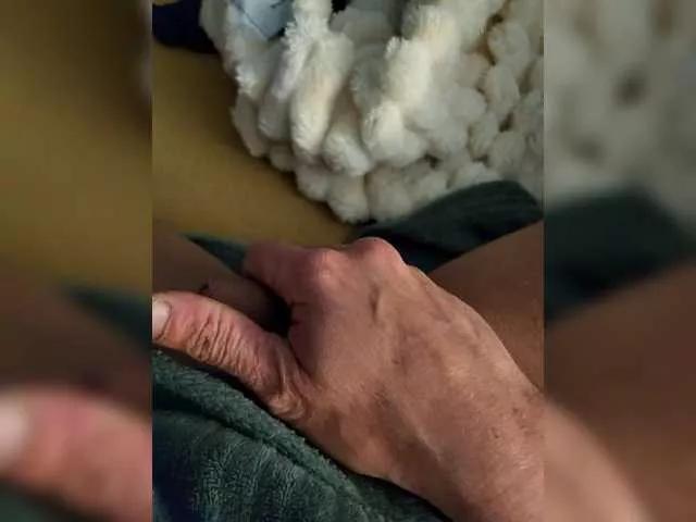 OlenikaKlass on BongaCams 