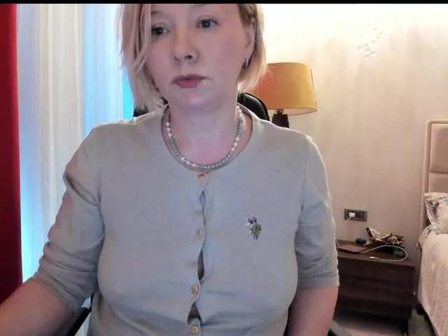 Olga1W on BongaCams 