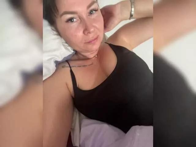 Olli2431 on BongaCams 