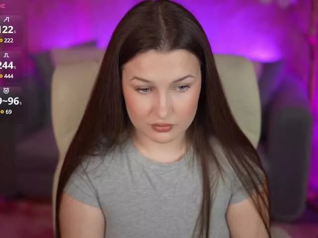 Offline OneLaya on BongaCams