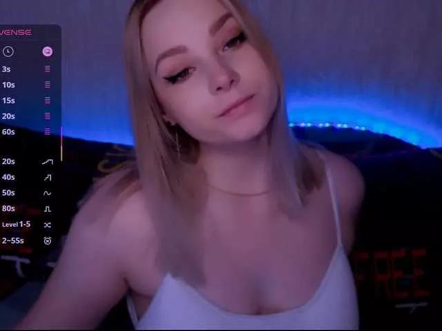 ORNELLAMUTTY on BongaCams 