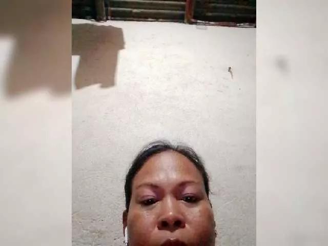 philscharm on BongaCams 