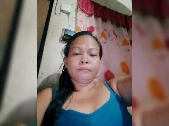 philscharm on BongaCams 