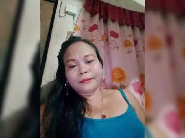 philscharm on BongaCams 